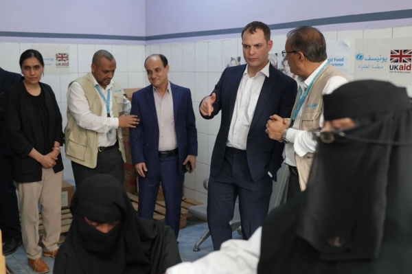 اليمن: وزير بريطاني يبحث في اتصال هاتفي مع «الشرق الأوسط» ملفات الملاحة والحل السياسي خلال زيارته إلى عدن