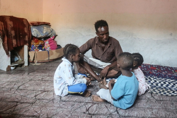 تقرير: لاجئون صوماليون يريدون العودة لبلدهم هربا من 