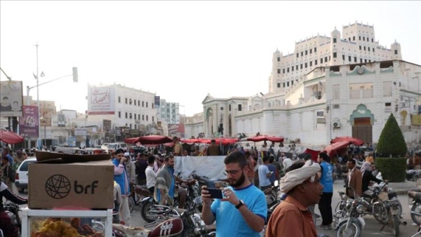 اقتصاد: مخاوف في اليمن من تبعات تعليق صندوق النقد لأنشطته بسبب أحداث حضرموت