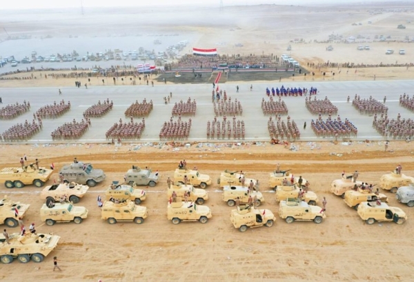 اليمن: وزارة الدفاع وهيئة الأركان تؤيدان قرارات العليمي وتؤكد جاهزية القوات المسلحة