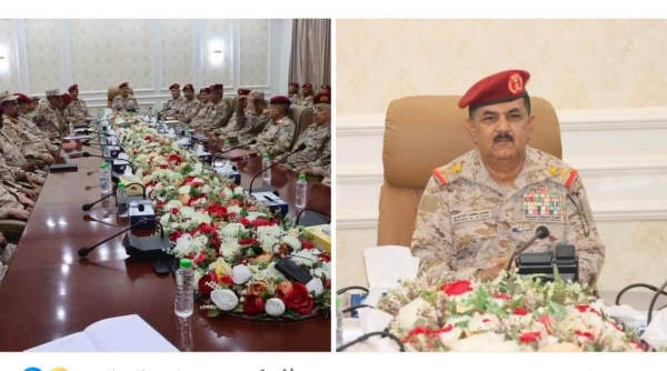 اليمن: وزير الدفاع يدعو إلى لملمة الصف وتوجيه السلاح نحو 