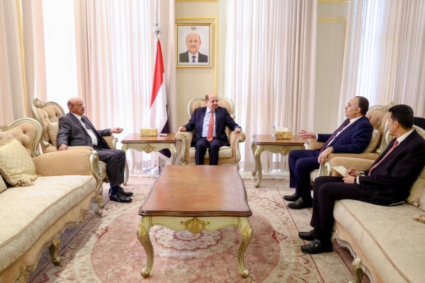 اليمن: الزنداني يوجه بتسريع صرف الرواتب بدعم سعودي