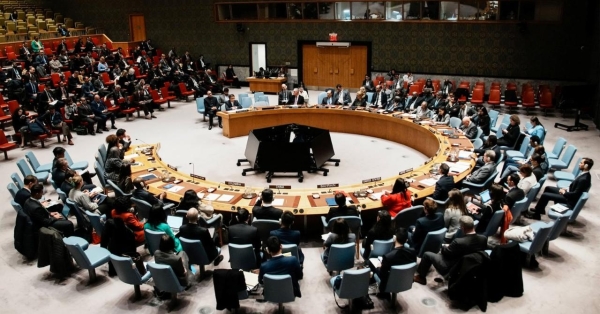 تقرير: من المسايرة إلى المحاسبة.. الغرب يبتعد عن “صفقات الوهم” ويقترب من الاعتراف بحق الإيرانيين في تغيير النظام — من دون حرب خارجية