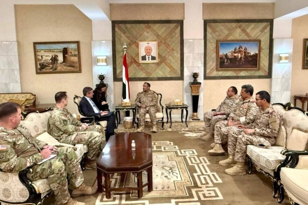 اليمن: بن عزيز يناقش توحيد الجيش والأمن واستقرار عدن مع سفيري أمريكا وبريطانيا