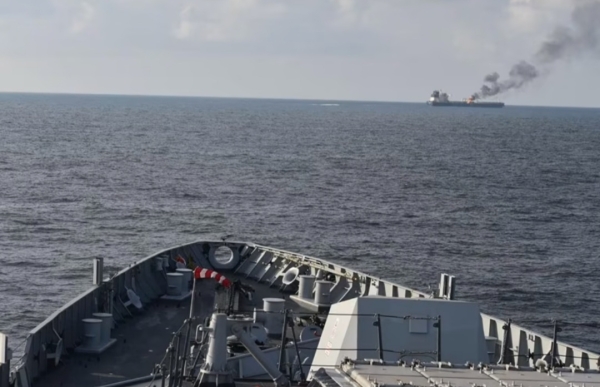 تقرير: تداعيات توقيت نشر الحوثيين لقطات للسفينة البريطانية “مارلين لواندا” بعد عامين من استهدافها