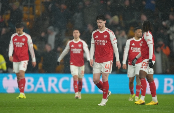 رياضة: أرسنال يتعثر أمام متذيل الدوري الإنجليزي ويمنح مانشستر سيتي فرصة الاقتراب من الصدارة
