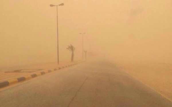 اليمن: تحذيرات من موجة غبار وانخفاض ملحوظ في درجات الحرارة