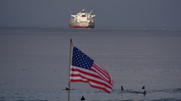 اقتصاد: أسعار نفط الخليج الأمريكي تبلغ أعلى مستوى لها منذ عام 2020 بسبب الحرب مع إيران