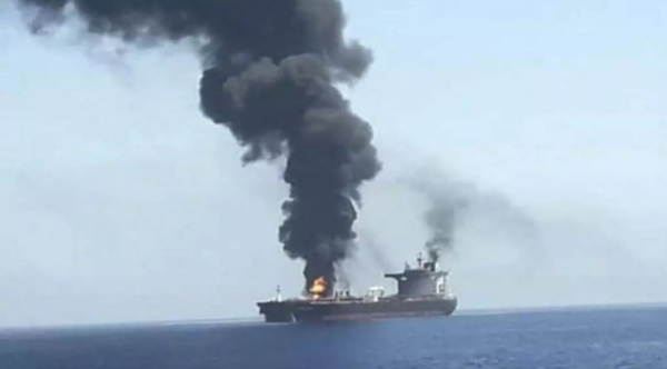 تقرير: مضيق هرمز يشتعل وواشنطن غير جاهزة لمرافقة ناقلات النفط .. وترامب يهاجم إيران