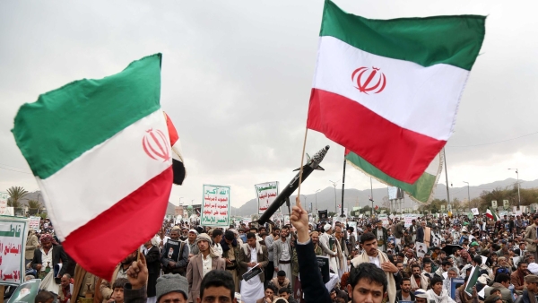 اكسيوس: هذه الجماعة العسكرية المتمردة قد تنضم إلى حرب إيران ضد الولايات المتحدة