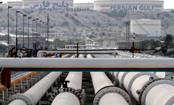 تحليل: ما أهمية جزيرة خرج المستهدفة بالضربات الأمريكية؟