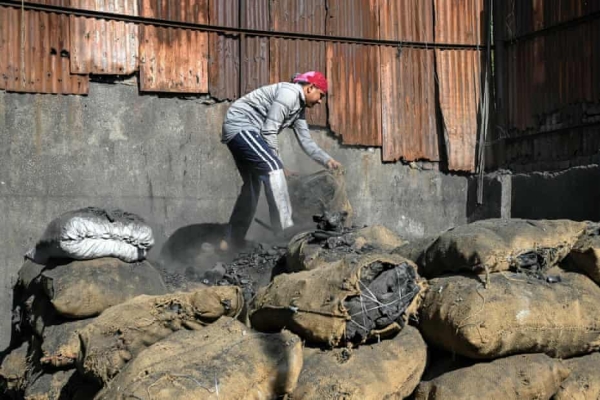 تقرير: كيف تدفع حرب ترامب مع ايران العالم للعودة للفحم؟