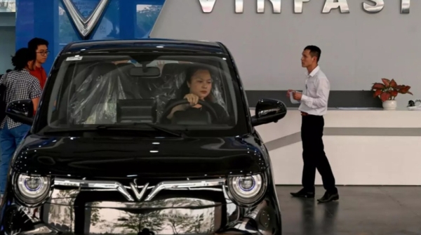 تقرير: حرب الشرق الأوسط تُنعش الطلب على السيارات الكهربائية في آسيا