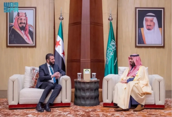 الرياض: الرئيس السوري أحمد الشرع يصل إلى جدة ويلتقي بولي العهد السعودي