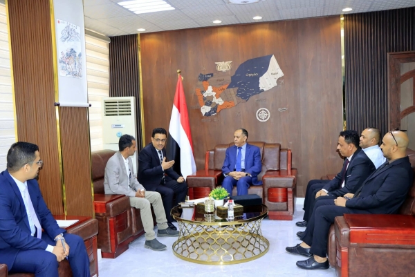 اليمن: إجراءات حكومية لتشديد الرقابة على قطاعي الذهب والتأمين لمكافحة غسل الأموال