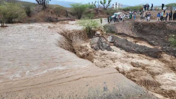 اليمن: وفاة 24 شخصاً وخسائر بأكثر من 15 مليون دولار جراء السيول في تعز