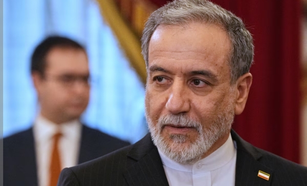 طهران: إيران تصر على 