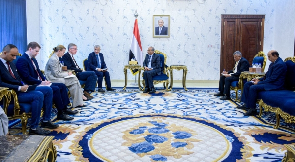 اليمن: الصبيحي يبحث مع وفد عسكري أممي أمن الملاحة ويتهم إيران بتهديد الممرات البحرية