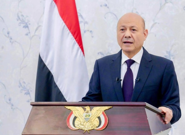 اليمن: العليمي يدعو اليمنيين إلى توحيد الصف وتوجيه الطاقات نحو “معركة استعادة الدولة”