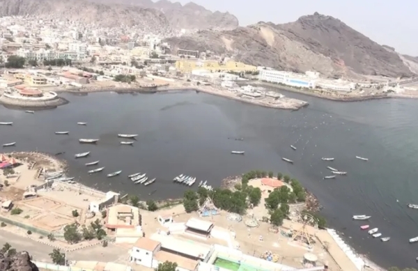 اليمن: ضبط متهم بإلقاء قنبلة على طقم أمني في عدن وإصابة شرطيين
