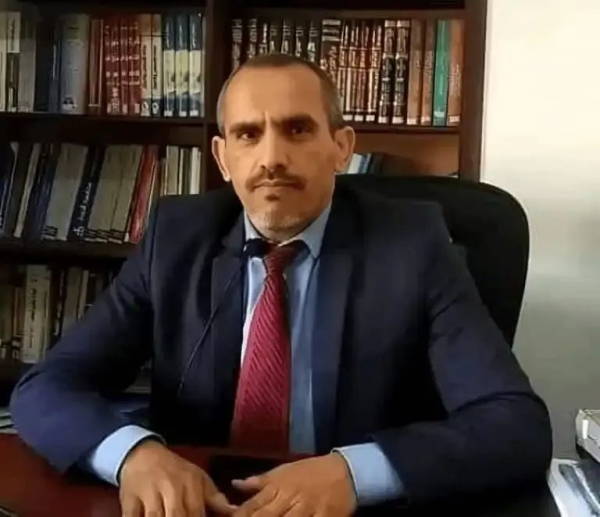 اليمن: محامٍ حقوقي يبدأ إضراباً عن الطعام في معتقل حوثي بصنعاء