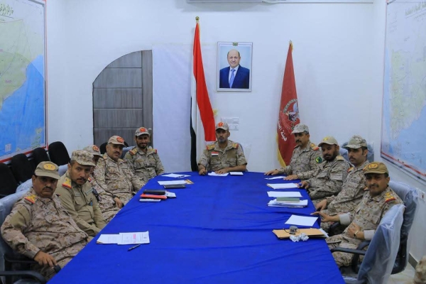 اليمن: رئيس الأركان يوجه برفع الجاهزية العسكرية القصوى لمواجهة التصعيد الحوثي