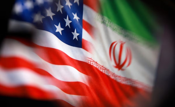 طهران: مقتل 7 جنود إيرانيين في غارات أمريكية على قاعدة عسكرية