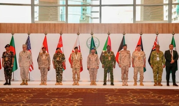 الرياض: اجتماع بالسعودية يكشف أول ظهور علني لتحالف حماية باب المندب