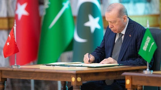 أنقرة: اتفاقية الدفاع مع السعودية وباكستان لا تتعارض مع التزامات الناتو