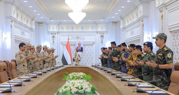 اليمن: العرادة يترأس اجتماعاً أمنياً وعسكرياً في مأرب لرفع الجاهزية والتصدي للتصعيد الحوثي