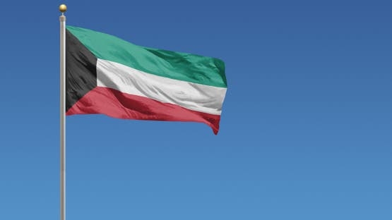 الكويت:  السيطرة على حريق في مجمع سكني استُهدف بمسيّرة إيرانية