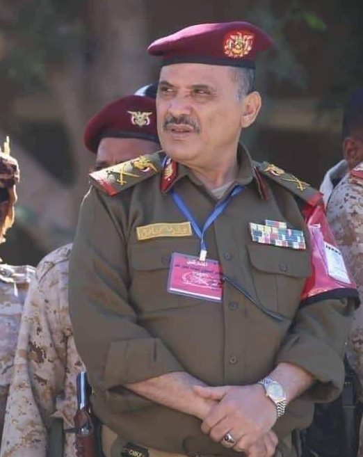 اليمن: قائد محور تعز يوجه القوات بحماية المدنيين والامتثال للقانون الدولي الإنساني