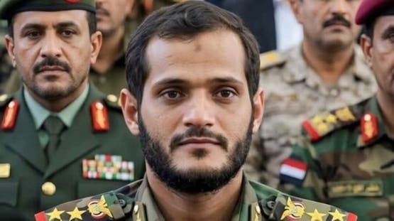 اليمن: مقتل قيادي حوثي بارز مع مرافقيه بغارة للطيران اليمني قرب باب المندب