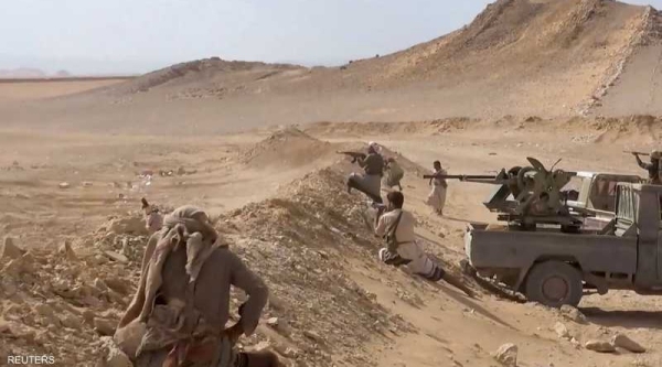 تقرير: الحوثيون يسعون للسيطرة على مرتفعات في اليمن وترامب يلغي غارات جوية