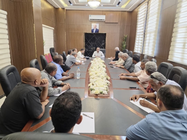 اليمن: الخدمة المدنية تعلن إنجاز 85% من إجراءات العلاوات والزيادات بالمحافظات