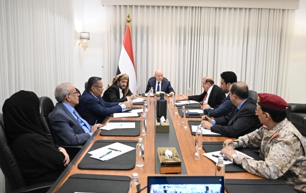 اليمن: مجلس الدفاع الوطني يقر إجراءات للتعبئة العامة ويحذر من توسع قدرات الحوثيين