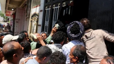 تقرير: دعوات للحوثيين لرفع الحصار عن تعز وسط تحذيرات يمنية من كارثة إنسانية