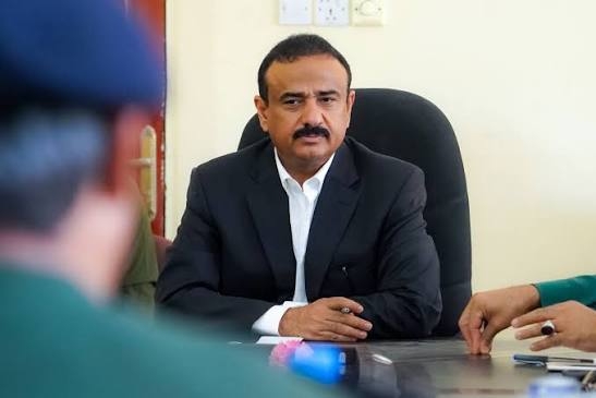 اليمن: محافظ شبوة يعلن ارتفاع حصيلة قتلى الهجوم الحوثي على معسكر تدريبي إلى 58 قتيلاً وأكثر من 200 مصاب