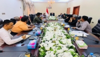 اليمن: وزير الاعلام اليمني معمر الارياني، يقول ان جهودا جارية لاعادة تشغيل مؤسسة 14 اكتوبر للصحافة والطباعة والنشر