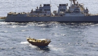 اسوشيتد برس: البحرية الأمريكية تضبط مخبأ كبيرا للأسلحة المهربة الى اليمن