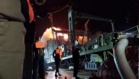 طهران: حريق هائل في أكبر سفينة لوجستية تابعة للجيش الإيراني