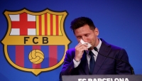 رياضة: ميسي يجهش بالبكاء في بداية مؤتمر صحافي يعلن خلاله رحيله النهائي عن برشلونة