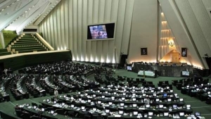 طهران: الرئيس الايراني يقدم قائمته الوزراية لشغل الحقائب الاقتصادية