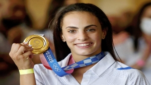 منظمة: الاسرائيلية الفائزة بذهبية الجمباز الفني من اصول يمنية