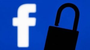 منوعات: "فيسبوك" تحذف 20 مليون معلومة مضللة عن كورونا