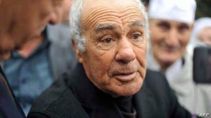 وفاة قائد "معركة الجزائر" ياسف سعدي عن 93 عاما