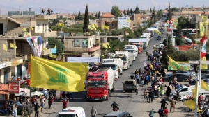 لبنان: حزب الله" يقول إنه بدأ ادخال الوقود الإيراني بالشاحنات عبر سوريا