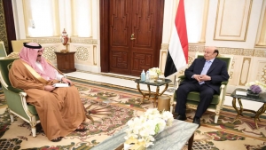صحيفة: الرئيس اليمني استدعى السفير السعودي طلبا لتوضيح انسحابات الساحل الغربي