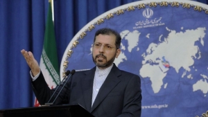 طهران: إيران تتّهم فرنسا بـ"زعزعة استقرار" المنطقة من خلال بيع أسلحة لدول الخليج