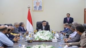 اليمن: رئيس الوزراء يدعو الى تعليق الاضراب وانتظام العملية التعليمية في الجامعات الحكومية